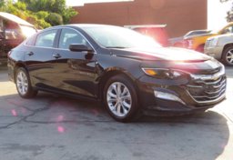 2019 Chevrolet Malibu - Thumbnail 4