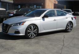 2021 Nissan Altima - Thumbnail 3