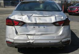 2021 Nissan Altima - Thumbnail 14