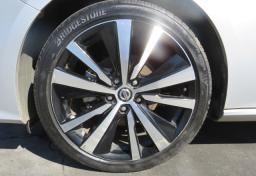 2021 Nissan Altima - Thumbnail 21