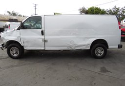 2019 Chevrolet Express Cargo Van - Thumbnail 4