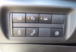 2021 Nissan Kicks - Thumbnail 34