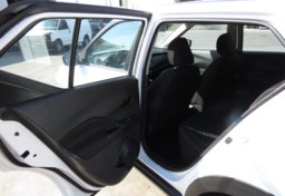 2021 Nissan Kicks - Thumbnail 20