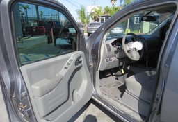 2020 Nissan Frontier - Thumbnail 20