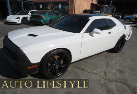 Picture of 2017 Dodge Challenger