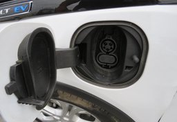 2020 Chevrolet Bolt EV - Thumbnail 18