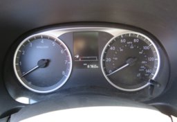 2020 Nissan Kicks - Thumbnail 30