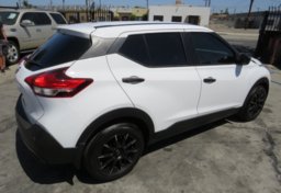 2020 Nissan Kicks - Thumbnail 6