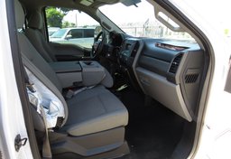 2019 Ford Super Duty F-350 DRW - Thumbnail 32