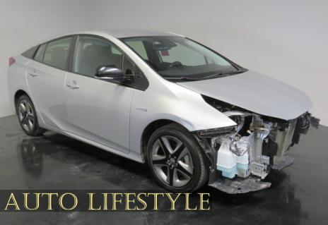 Picture of 2021 Toyota Prius