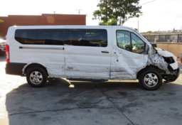 2017 Ford Transit Wagon - Thumbnail 12