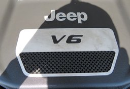 2016 Jeep Wrangler Unlimited - Thumbnail 25