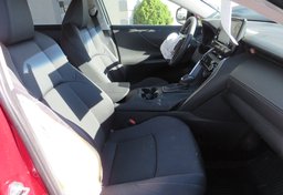 2022 Toyota Venza - Thumbnail 21