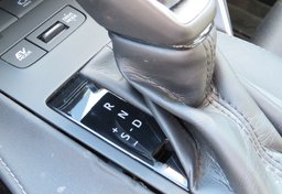 2022 Toyota Venza - Thumbnail 32