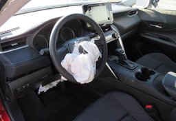 2022 Toyota Venza - Thumbnail 18