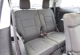 2017 GMC Acadia - Thumbnail 33