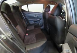 2022 Nissan Sentra - Thumbnail 29