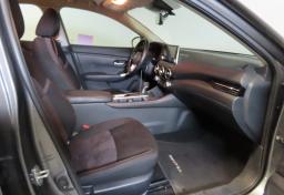 2022 Nissan Sentra - Thumbnail 31