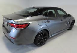 2022 Nissan Sentra - Thumbnail 8