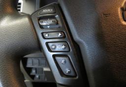 2022 Nissan Frontier - Thumbnail 2