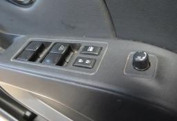 2022 Nissan Frontier - Thumbnail 1