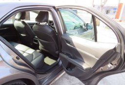 2019 Toyota Camry - Thumbnail 22