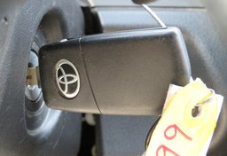 2019 Toyota Camry - Thumbnail 34