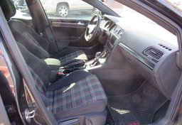 2017 Volkswagen Golf GTI - Thumbnail 24