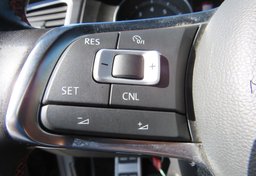 2017 Volkswagen Golf GTI - Thumbnail 33