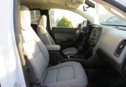 2019 Chevrolet Colorado - Thumbnail 23