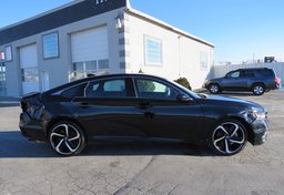 2019 Honda Accord Sedan - Thumbnail 12