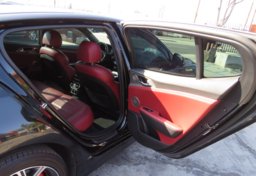 2018 Kia Stinger - Thumbnail 24