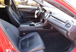 2017 Honda Civic Hatchback - Thumbnail 27