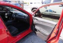 2017 Honda Civic Hatchback - Thumbnail 21