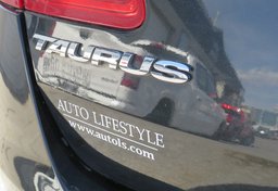 2013 Ford Taurus - Thumbnail 24