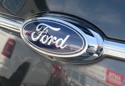 2013 Ford Taurus - Thumbnail 22