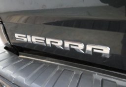 2018 GMC Sierra 1500 - Thumbnail 17