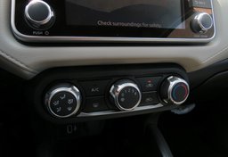 2021 Nissan Versa - Thumbnail 34