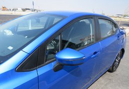 2021 Nissan Versa - Thumbnail 12