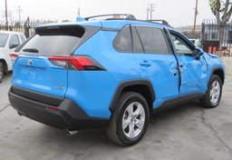 2020 Toyota RAV4 - Thumbnail 9