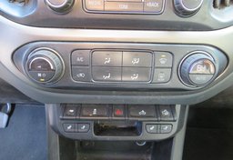 2018 Chevrolet Colorado - Thumbnail 35