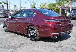 2017 Honda Accord Sedan - Thumbnail 8
