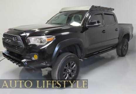 Picture of 2020 Toyota Tacoma