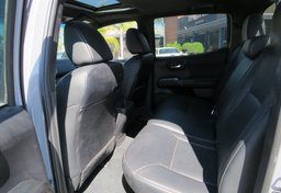 2020 Toyota Tacoma 4WD - Thumbnail 23