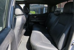 2020 Toyota Tacoma 4WD - Thumbnail 16