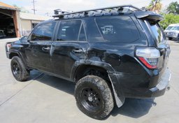 2015 Toyota 4Runner - Thumbnail 8
