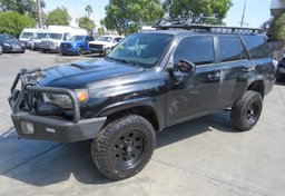 2015 Toyota 4Runner - Thumbnail 1