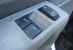 2013 Ford Econoline Cargo Van - Thumbnail 35