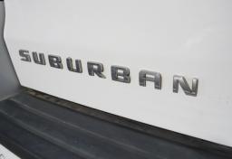 2016 Chevrolet Suburban - Thumbnail 16