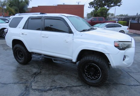 Picture of 2014 Toyota 4Runner